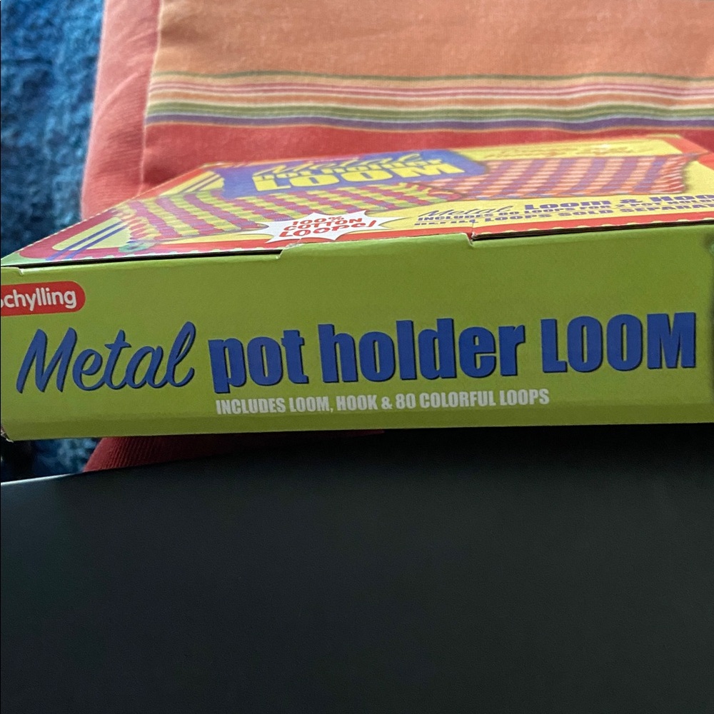 Schylling Metal Pot Holder Loom - Colorful Craft Kit new - Picture 2 of 3
